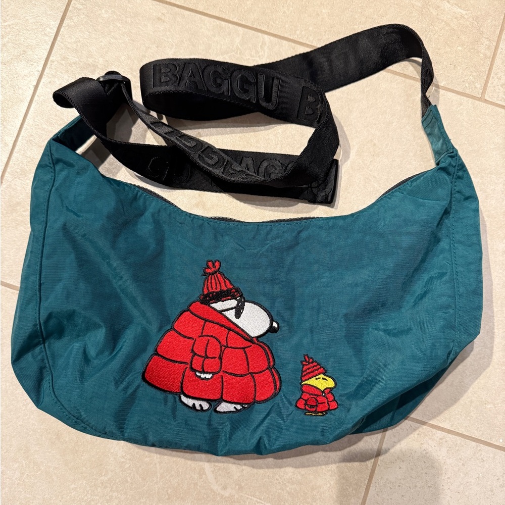 NWOT Baggu Snoopy Shoulder Bag